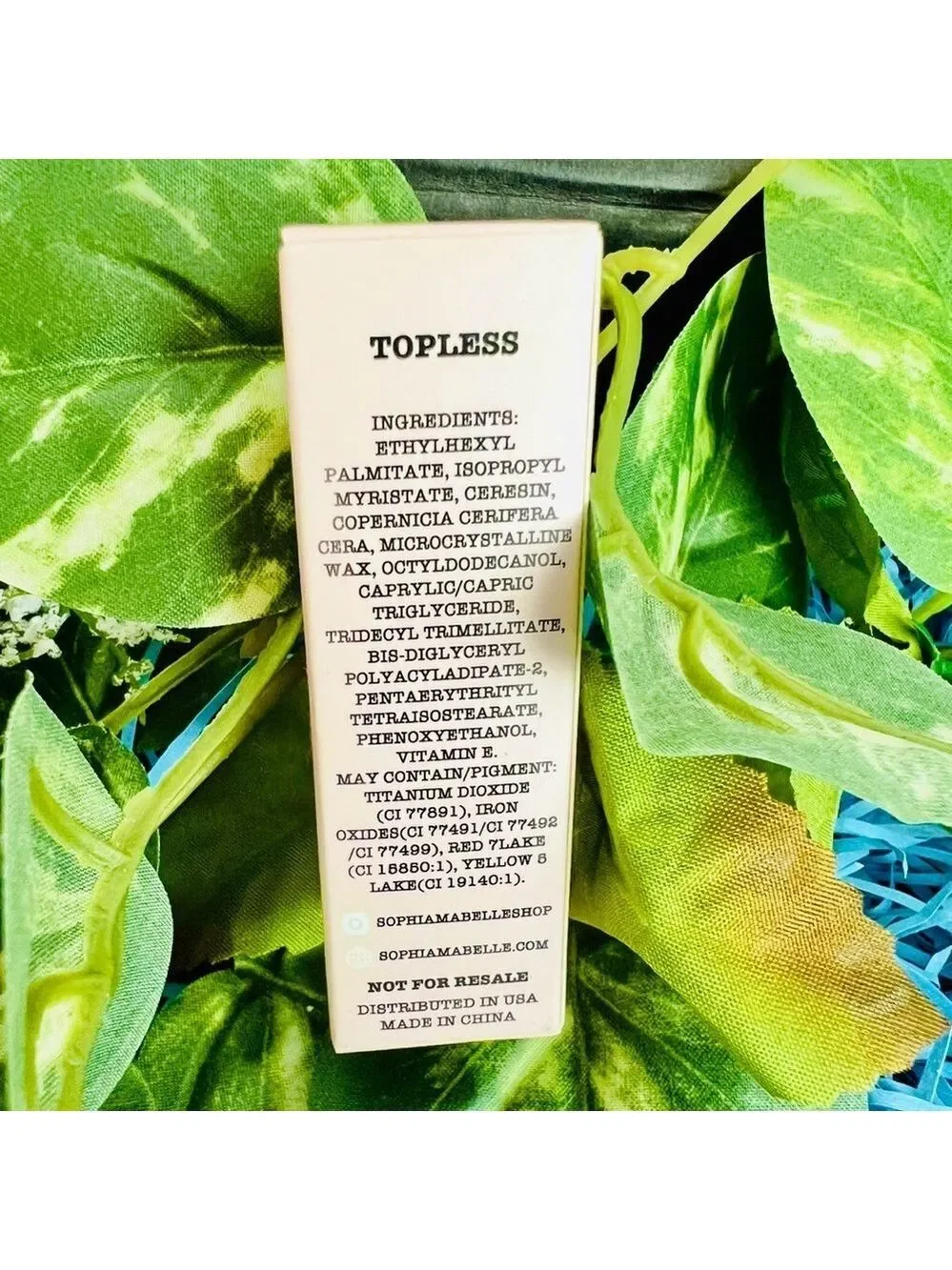 NIB Sophia + Mabelle Hydrating Hybrid 2-in-1 Lipstick Balm in Topless